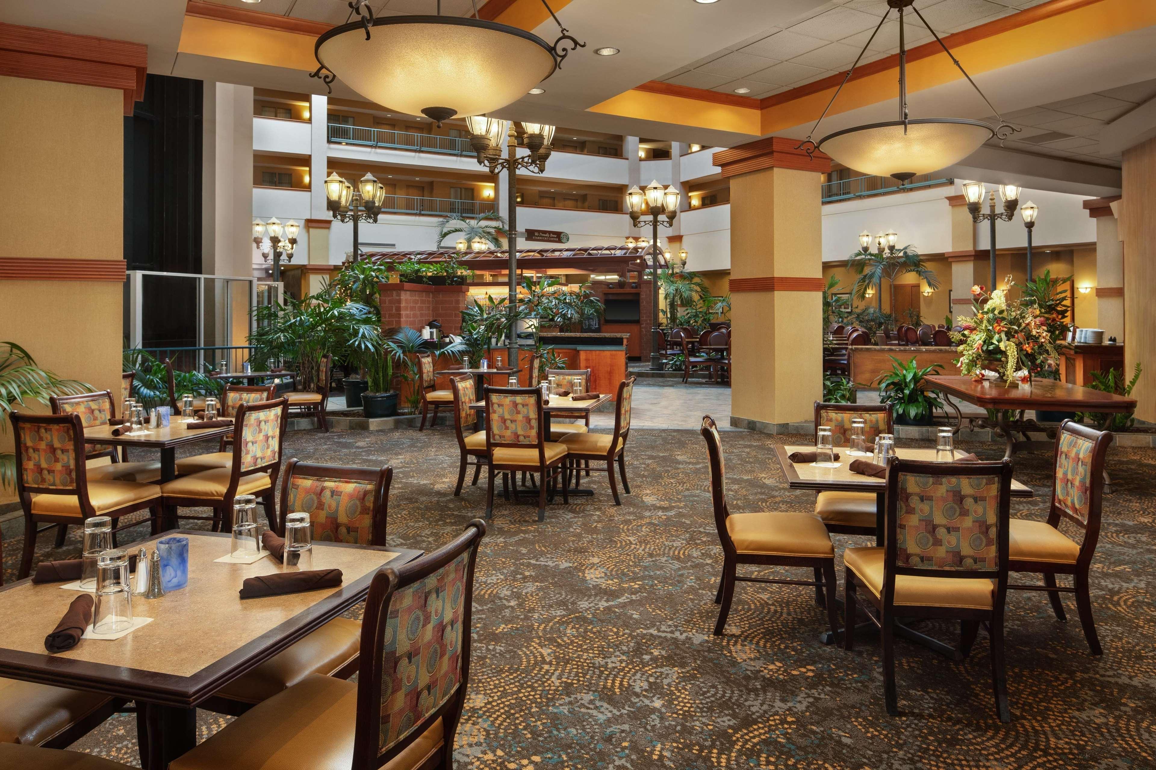 Embassy Suites North Charleston Airport Hotel Convention Exteriör bild