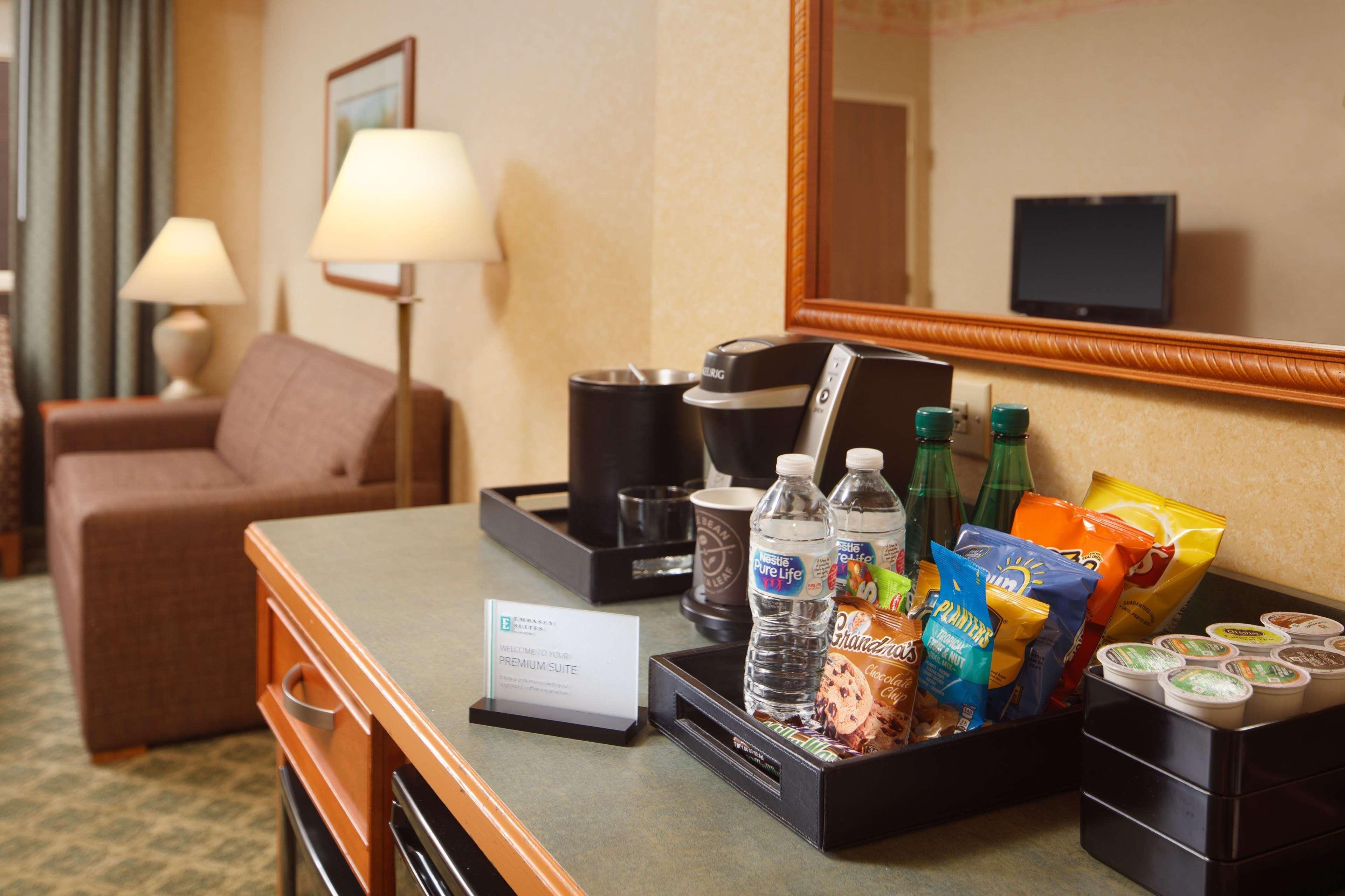 Embassy Suites North Charleston Airport Hotel Convention Exteriör bild