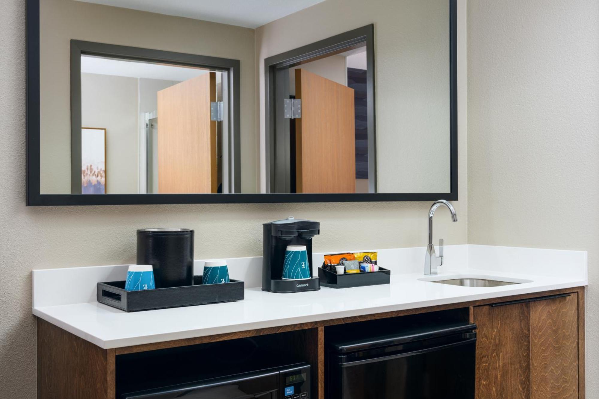 Embassy Suites North Charleston Airport Hotel Convention Exteriör bild